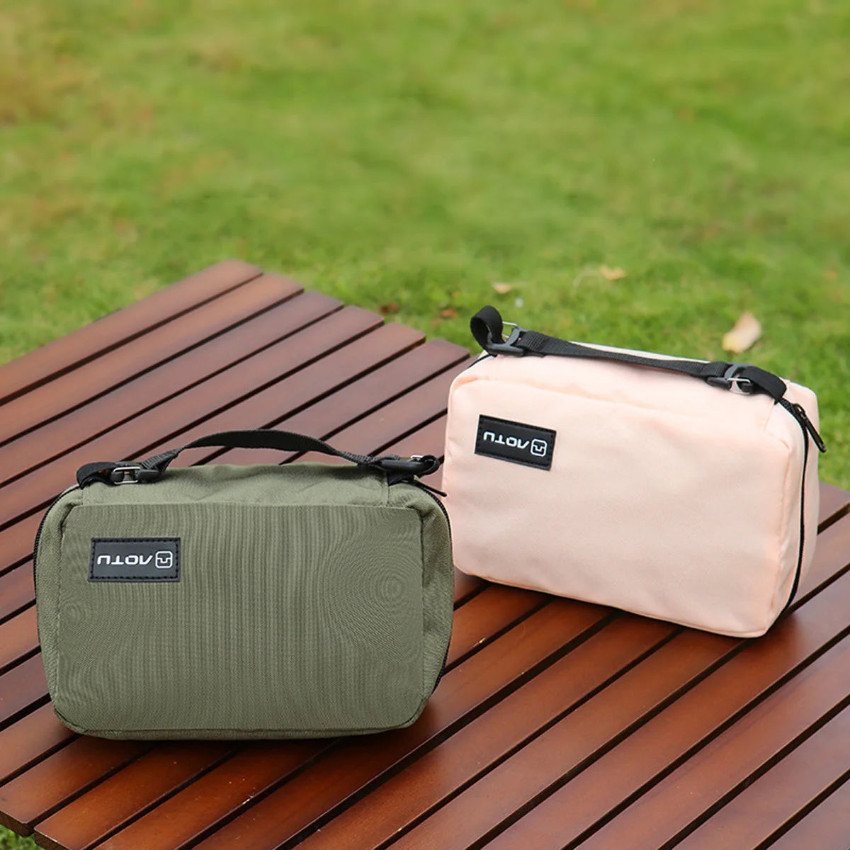 Large Hanging Toiletry Bag – Foldable Waterproof Cosmetic Organizer for Travel